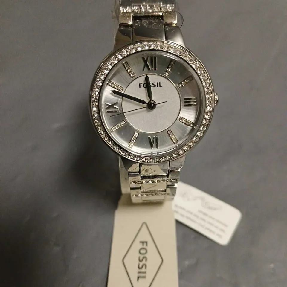 UNBOXED FOSSIL STAINLESS STEEL LADIES WATCH