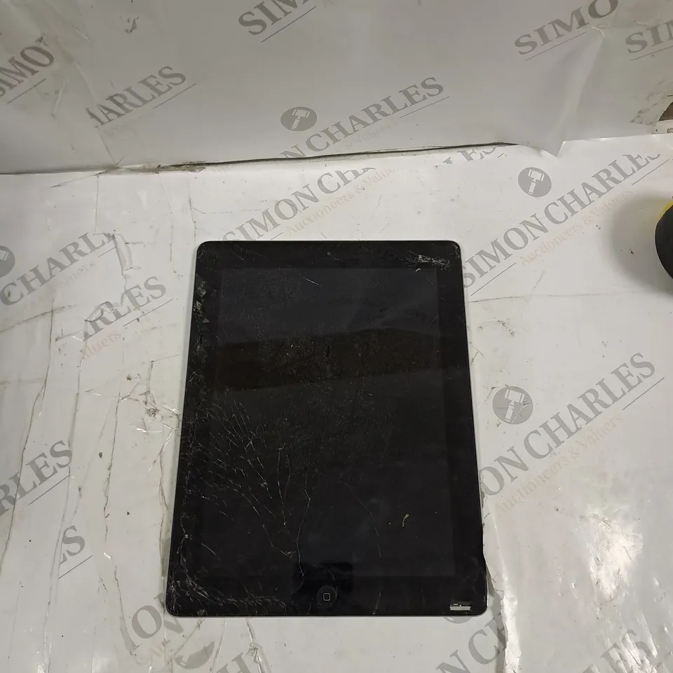 APPLE IPAD MODEL A1395 32GB