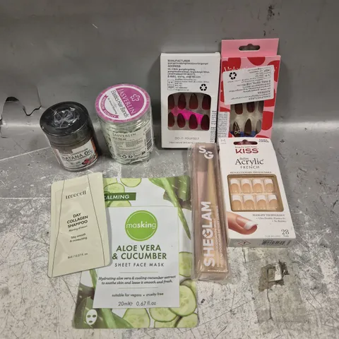 APPROXIMATELY 20 ASSORTED HEALTH & BEAUTY PRODUCTS TO INCLUDE - KISS FRENCH NAILS, SHEGLAM BRUSH, MASKING SHEET MASK ETC 