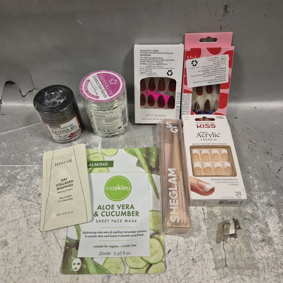 APPROXIMATELY 20 ASSORTED HEALTH & BEAUTY PRODUCTS TO INCLUDE - KISS FRENCH NAILS, SHEGLAM BRUSH, MASKING SHEET MASK ETC 