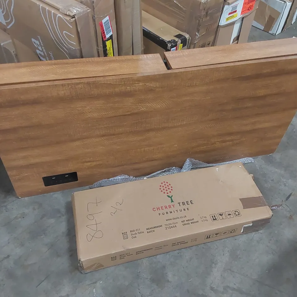 VALERO DESK (2 ITEMS)