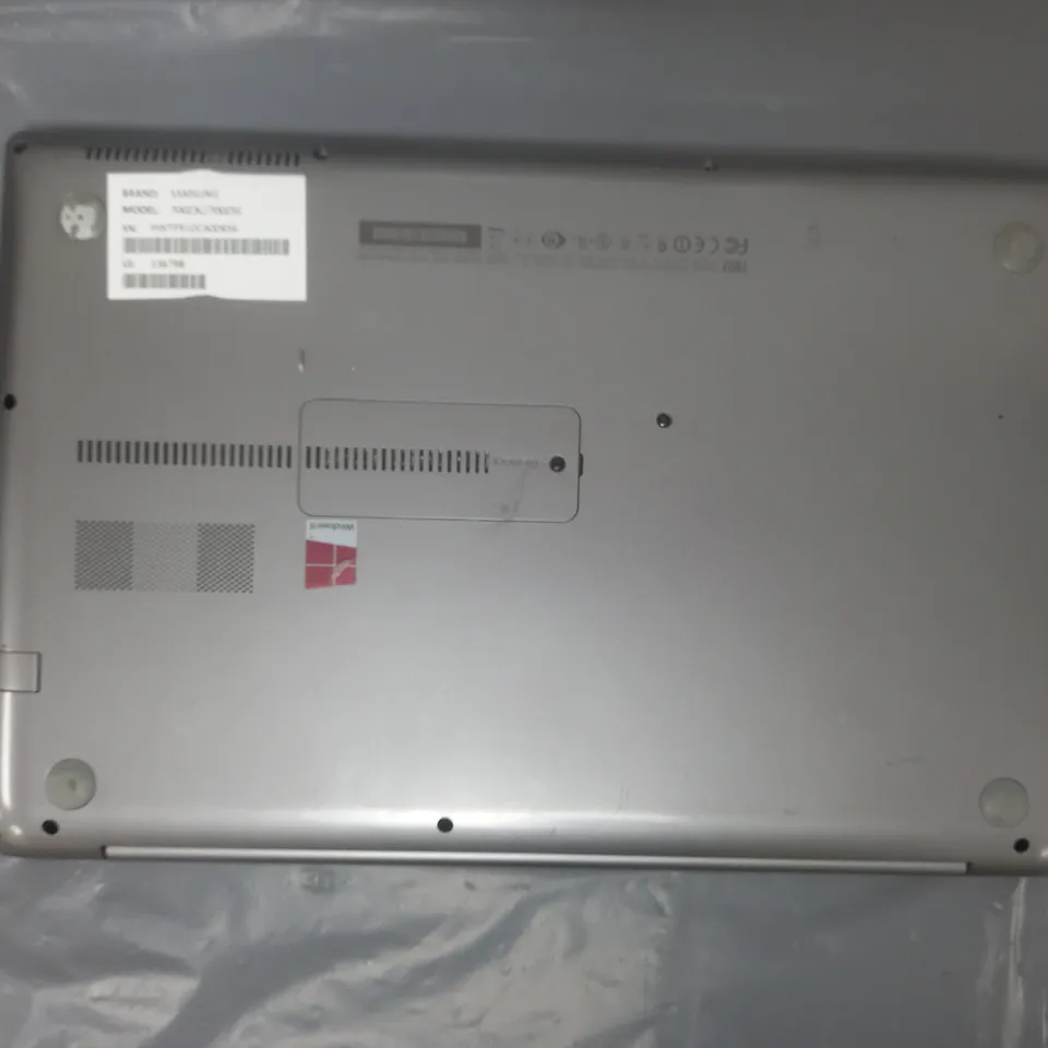 SAMSUNG 700Z3C/700Z5C 15 INCH I7-3635QM 2.40GHZ