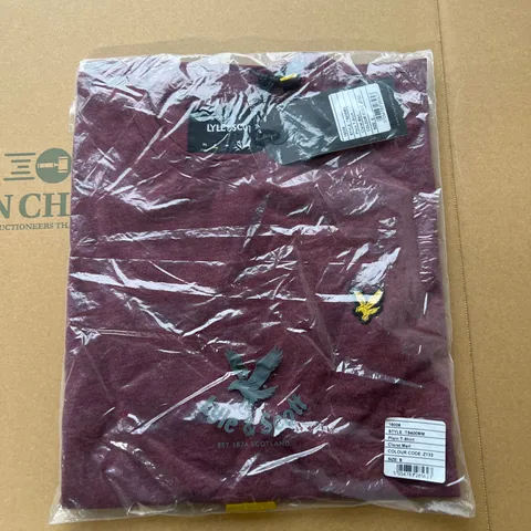 LYLE AND SCOTT BURGUNDY T-SHIRT SIZE SMALL