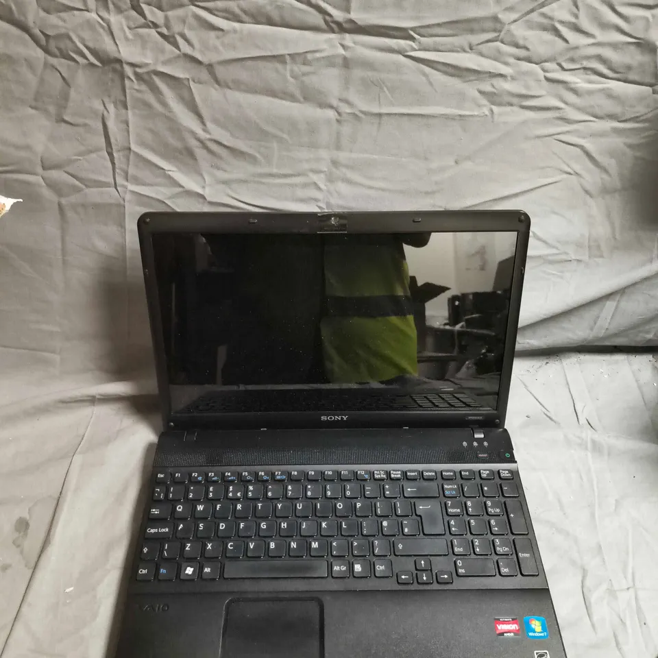 SONY VAIO LAPTOP – PCG-SERIES - PCG-61511M