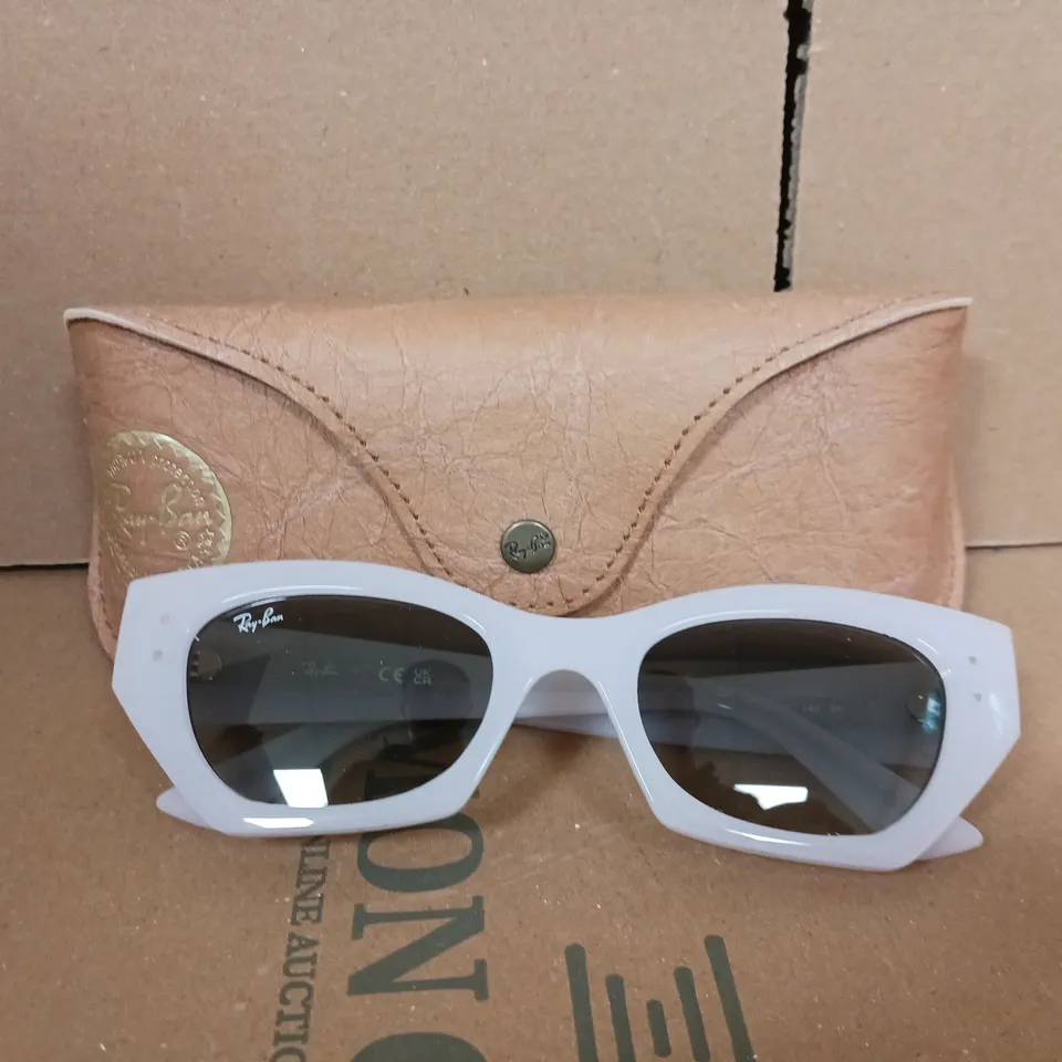 RAY-BAN ZENA SUNGLASSES