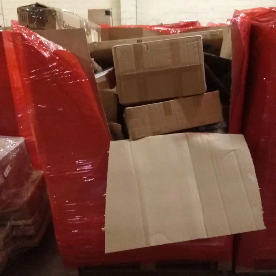 PALLET OF ASSORTED ITEMS TO INCLUDE: KIDS WOODEN PLAY KITCHEN, HEALTH AND BEAUTY PRODUCTS, LED WORK LIGHTS ETC
