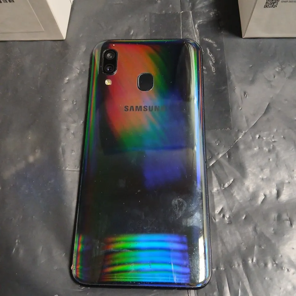 SAMSUNG GALAXY A40 64GB SMARTPHONE – BLACK PRISM, BOXED