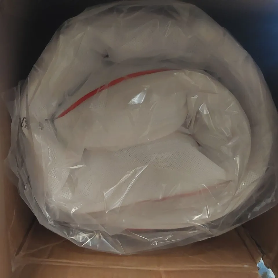 BOXED AND ROLLED DORMEO OCTASMART HYBRID MEMORY 135CM DOUBLE MATTRESS 
