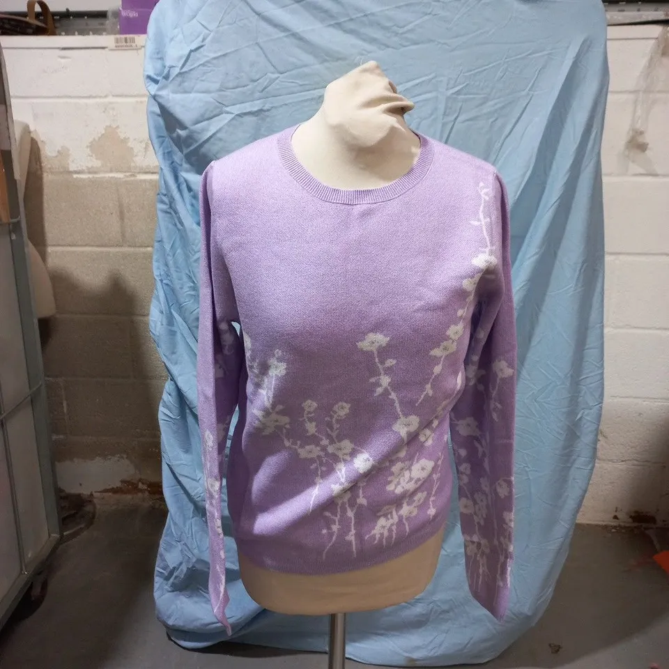 COTSWOLD COLLECTIONS WOMEN'S LAVENDER FLORAL KNIT SWEATER – SIZE S