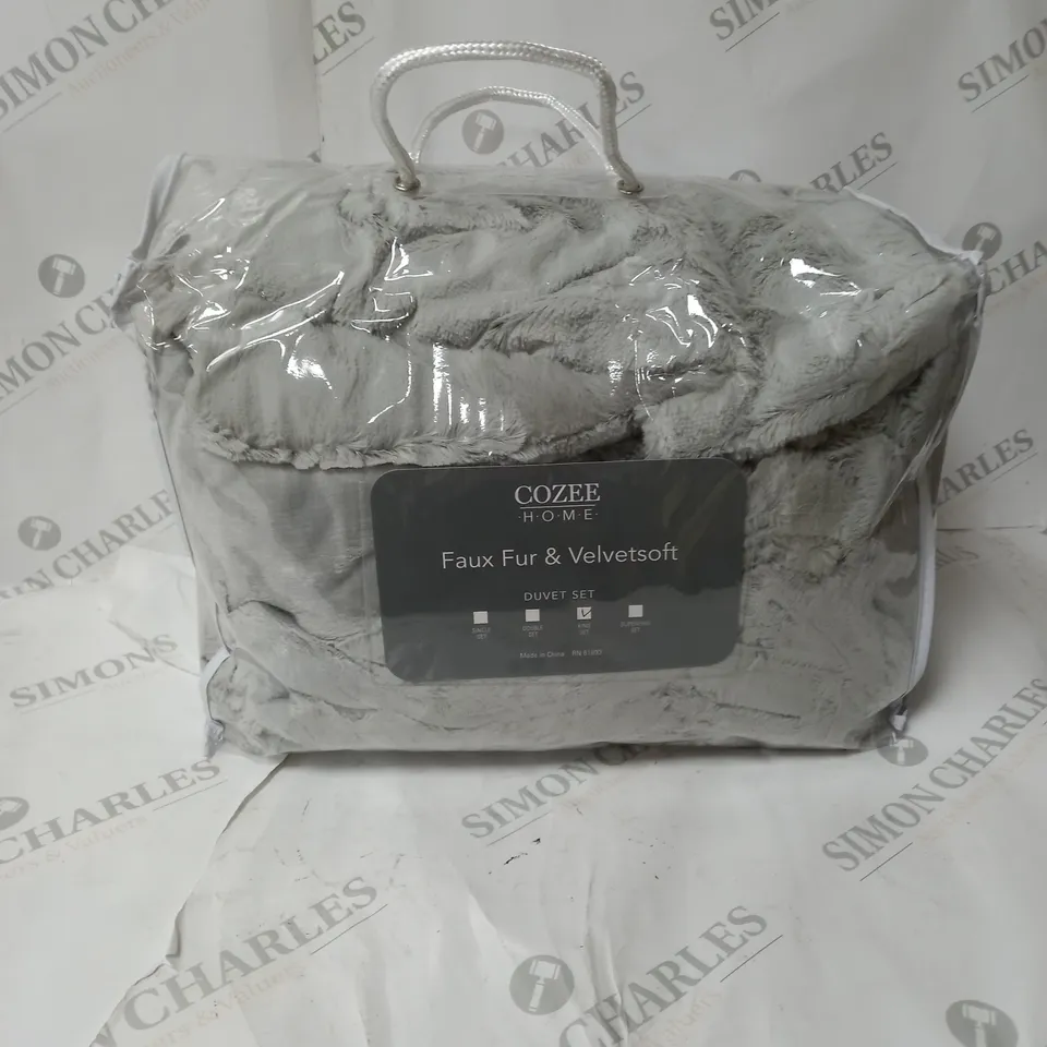 boxed cozy home faux fur velvetsoft