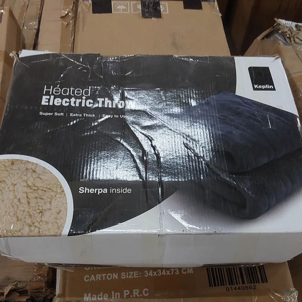 BOXED KEPLIN ELECTRIC HEATED THROW