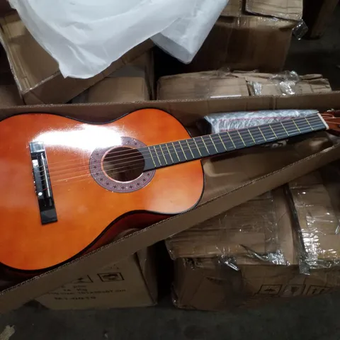 BOXED DAWOO 3/4 SIZE 36 INCH CLASSIC ACOUSTIC GUITAR - BROWN
