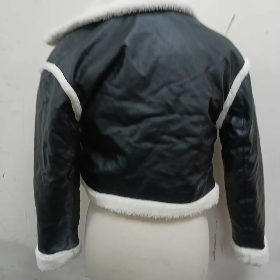 HOLLISTER CROPPED JACKET WITH WHITE FUR - SIZE XXS