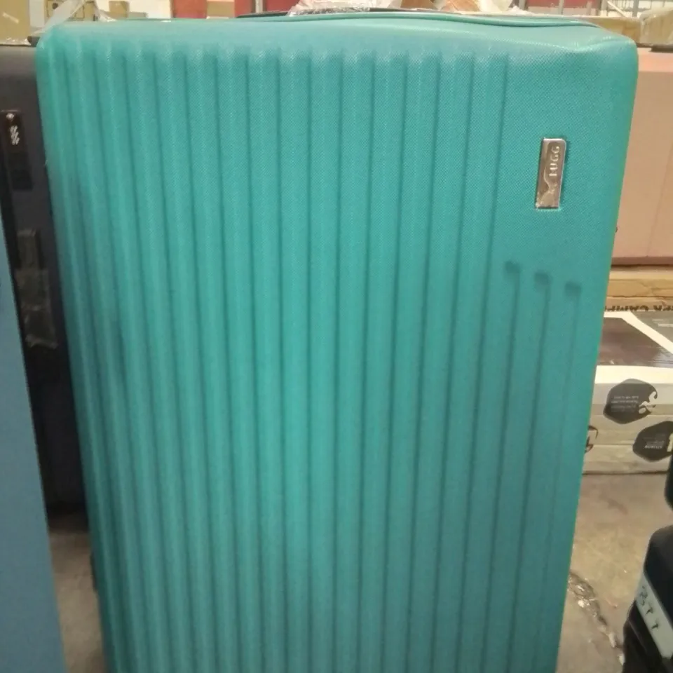 LUGG TRAVEL SUITCASE