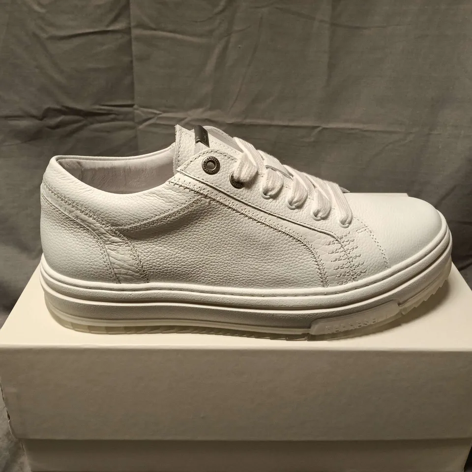 BOXED PAIR OF REPRESENT TUMBLE MIX LEATHER TRAINERS IN FLAT WHITE - UK 10
