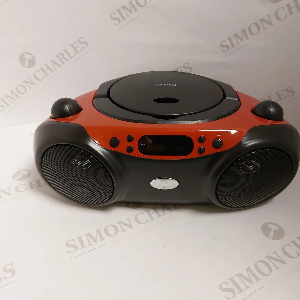 POLAROID BLUETOOTH CD BOOMBOX BLACK/RED 
