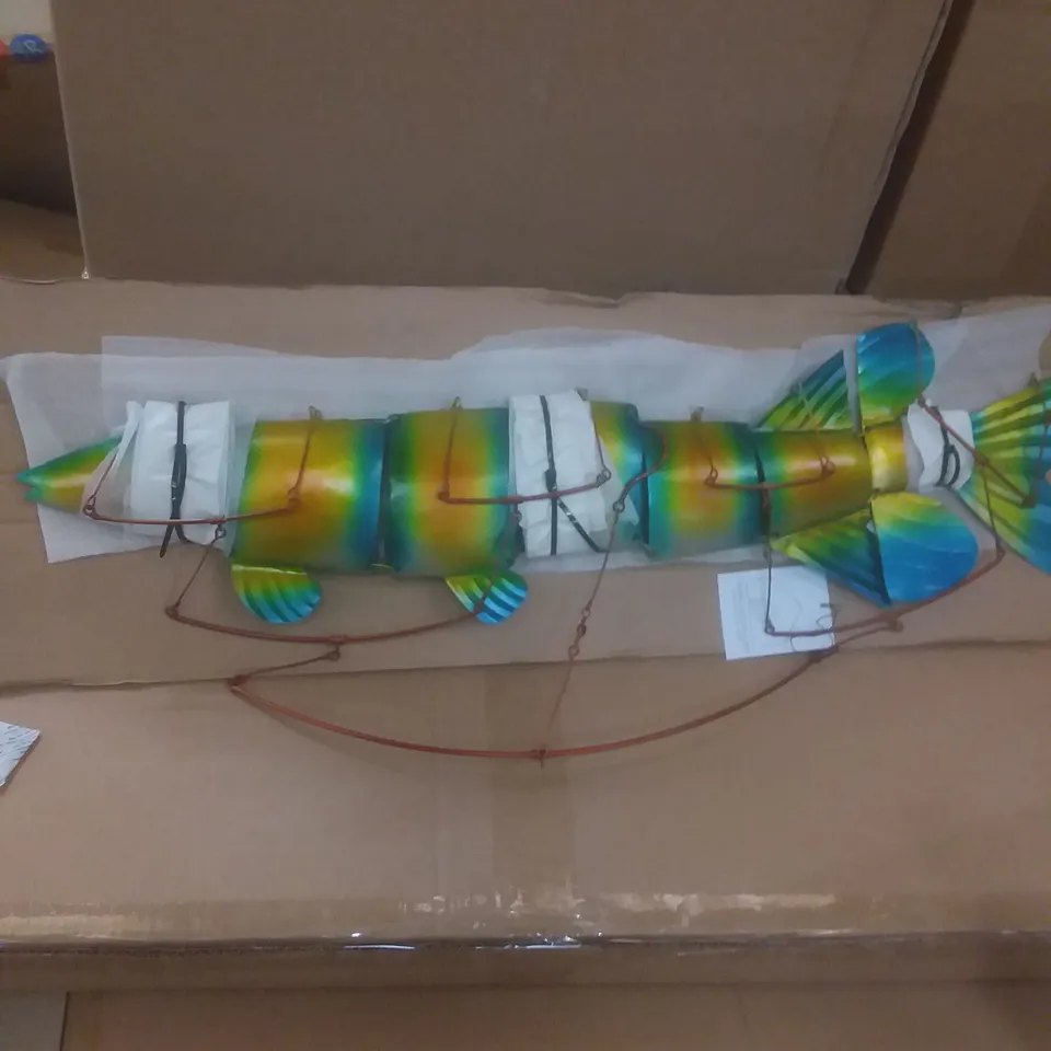 BRAND NEW BOXED x5 FISH MOBILE