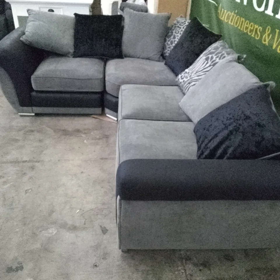 QUALITY DESIGNER 3PCS CORNER SOFA - GREY/BLACK FABRIC 