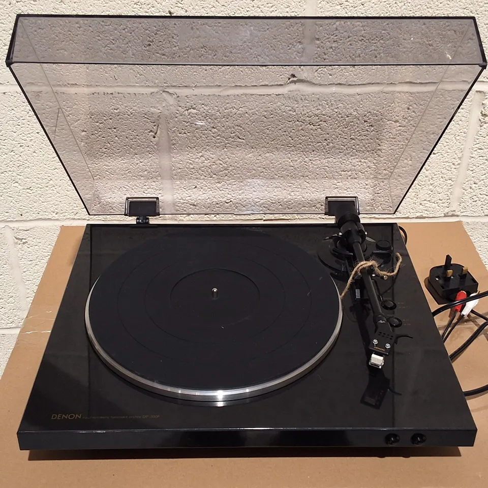 DENON DP-300F FULLY AUTOMATIC TURNTABLE IN BLACK