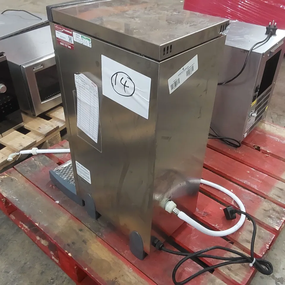 INSTANTA SUREFLOW PLUS COUNTER TOP WATER BOILER