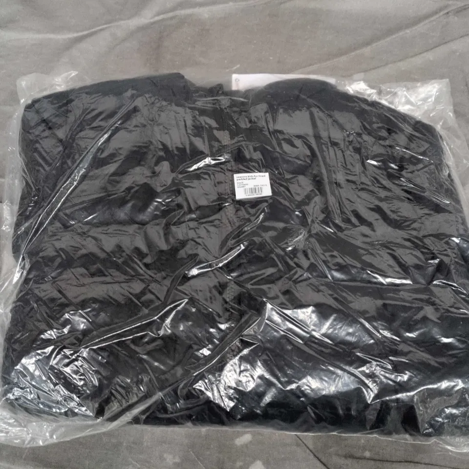 BAGGED MOUNTAIN WAREHOUSE SEASONS KIDS FUR LINED PADDED JACKET IN BLACK - 5-6 YEARS