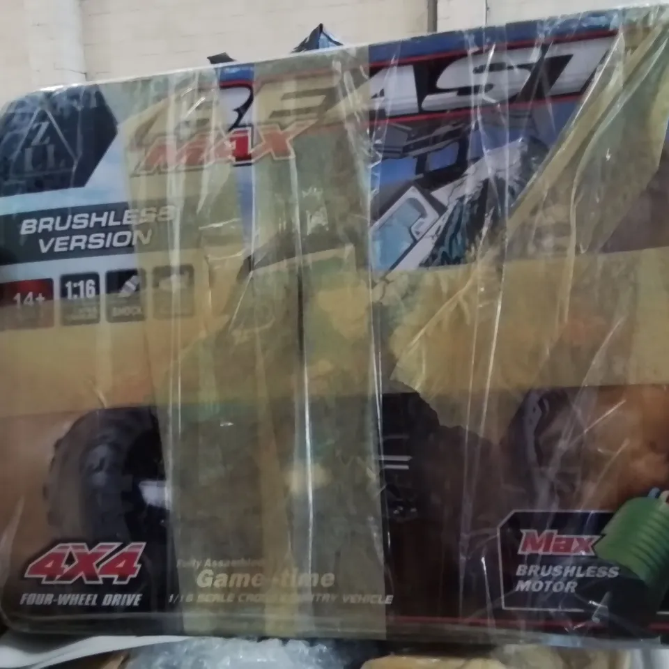 PALLET CONTAINING VARIOUS ASSORTED BOXED ITEMS TO INCLUDE: RC TOY CAR, REBORN BABY DOLL, SOFA AND FURNITURE PARTS AND LOTS MORE UNMARKED BOXED ITEMS 