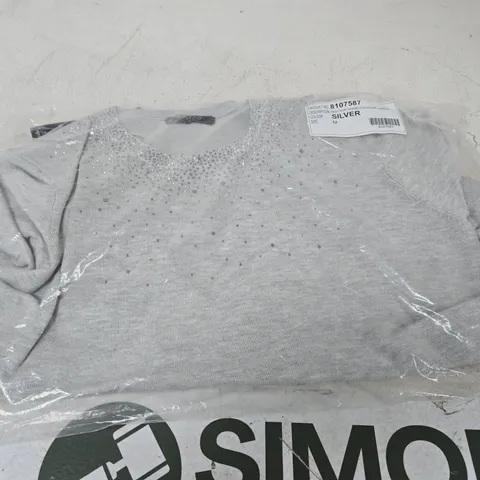 EMRECO HEAT SEAL SPARKLE NECKLINE JUMPER β SILVER, UK M