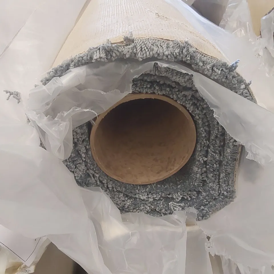 ROLL OF QUALITY ULTIMATE IMPRESSIONS ELEGANCE CARPET - APPROXIMATELY 2 x 5m