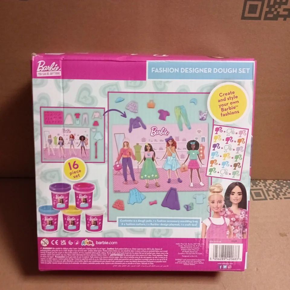 BARBIE FASHION DESIGNER DOUGH SET – 16-PIECE, BOXED