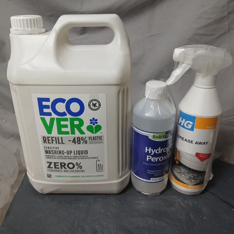 APPROXIMATELY 6 ASSORTED LIQUIDS TO INCLUDE GREASE AWAY, HYDROGEN PEROXIDE AND ECO VER