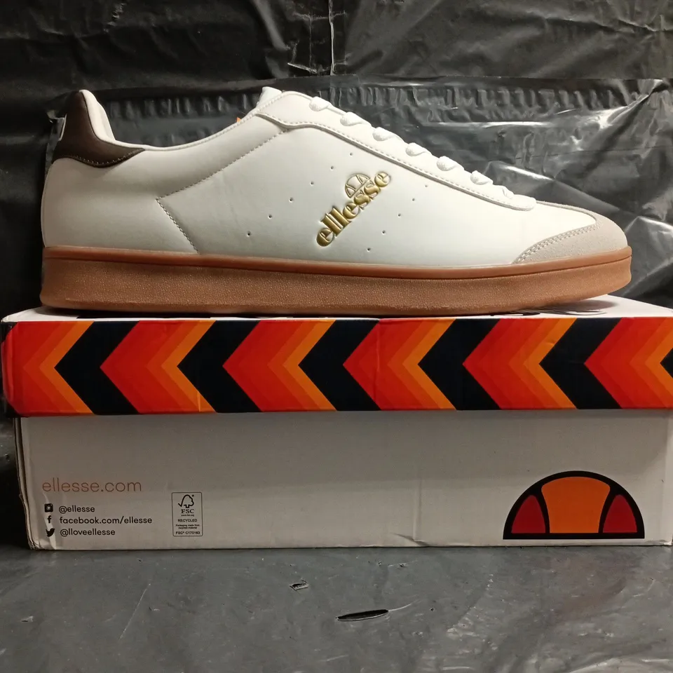 BOXED PAIR OF ELLESSE SARVINI CUPSOLE SHOES IN WHITE SIZE UK 11