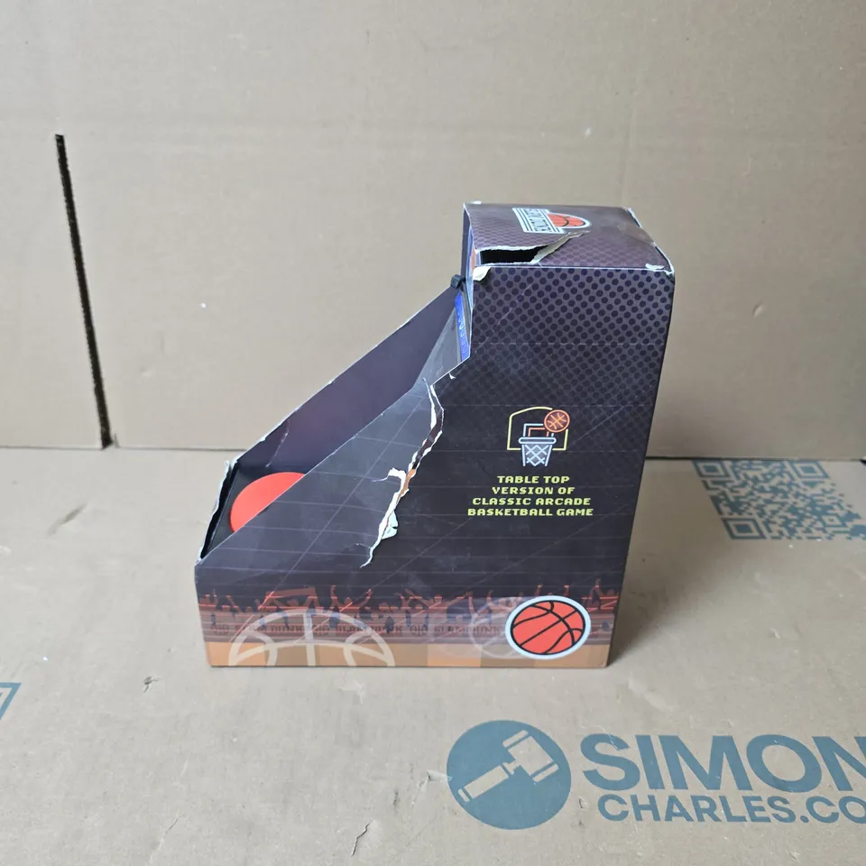 THUMBS UP ORB RETRO ARCADE MINI BASKETBALL GAME