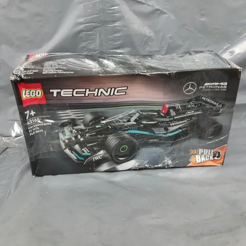 LEGO TECHNIC MERCEDES-AMG F1 W14 E PERFORMANCE PULL-BACK