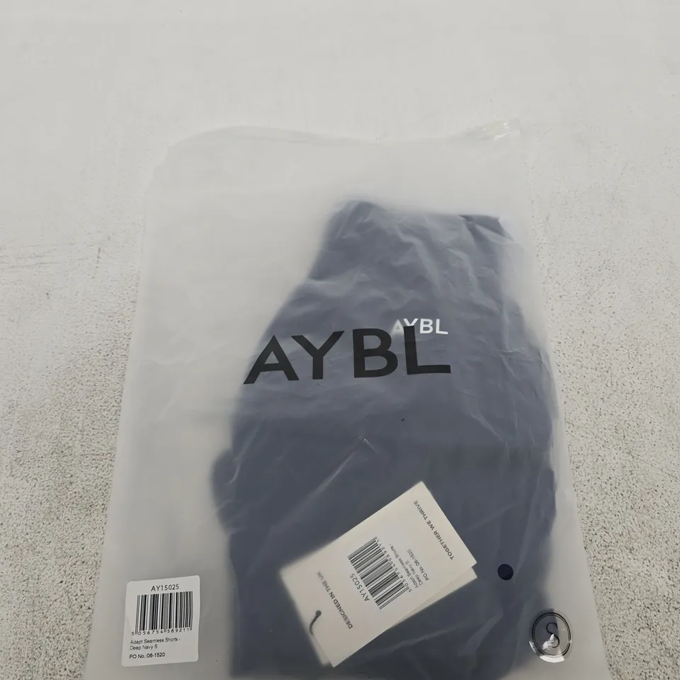 BAGGED AYBL ADAPT SEAMLESS SHORTS – DEEP NAVY, UK SIZE S