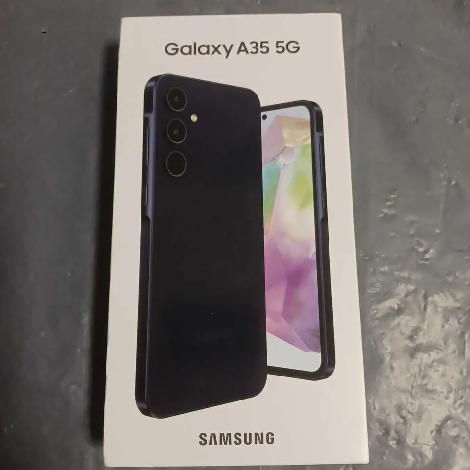 BOXED SAMSUNG GALAXY A35 5G 6GB 128GB PHONE IN NAVY - SM-A356B