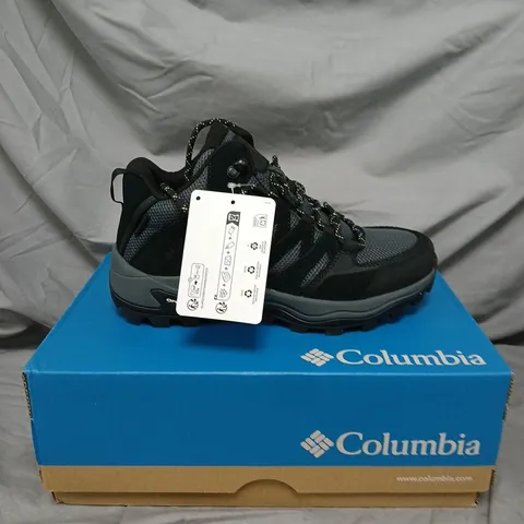 COLUMBIA HIKING BOOTS – BLACK/GREY, RUGGED OUTDOOR FOOTWEAR - SIZE 6