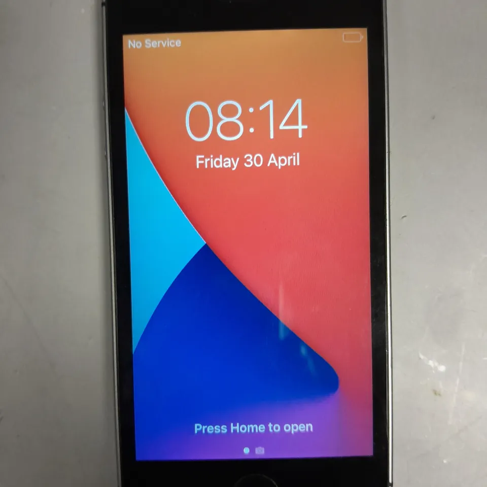 APPLE IPHONE 5 SE SMARTPHONE 