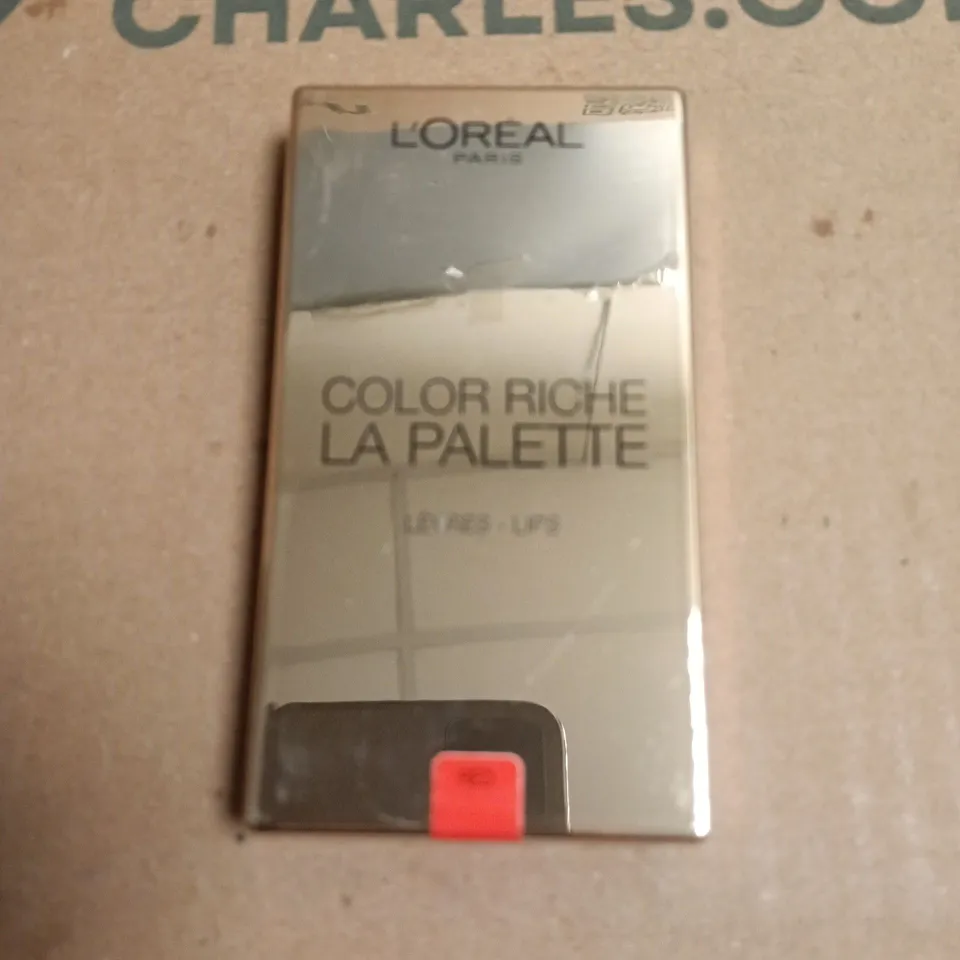 box of approximately 12 L'Oréal Paris Colour Riche La Palette Lip Palette – Lipstick Palettes