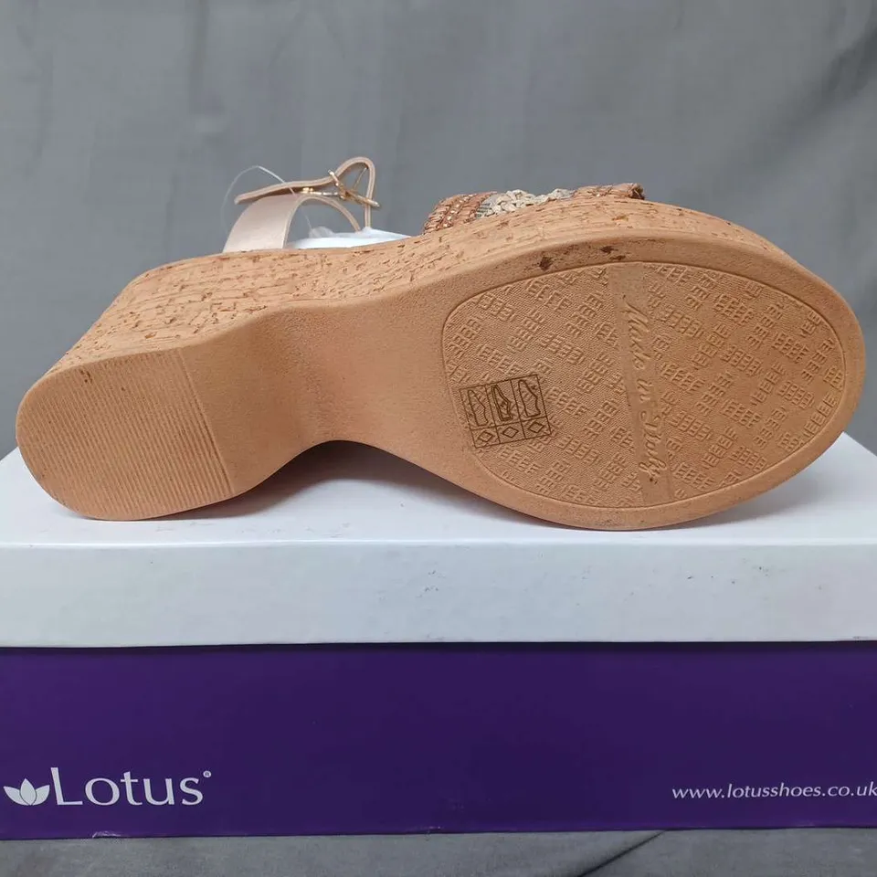 BOXED PAIR OF LOTUS CHELSIA NATURAL SANDALS - UK 5