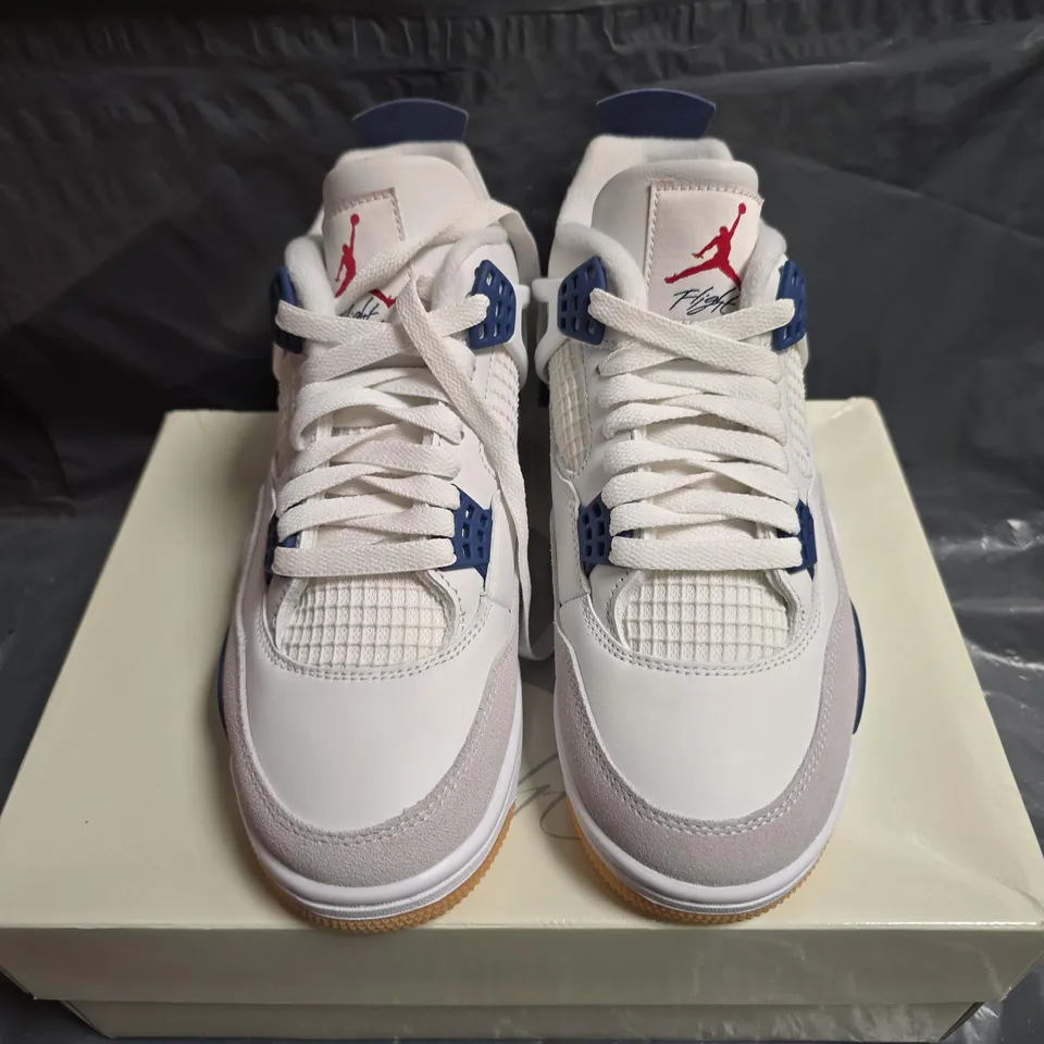AIR JORDAN 4 RETRO SP SUMMIT WHITE/WHITE-NAVY SNEAKERS – UK 5.5 (US 6) (VERIFY SIZE)