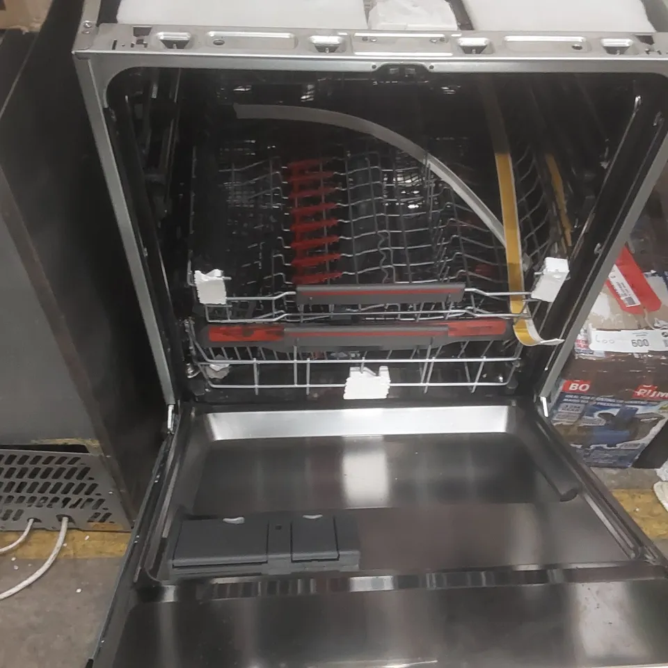 AEG FULLY INTEGRATED DISHWASHER