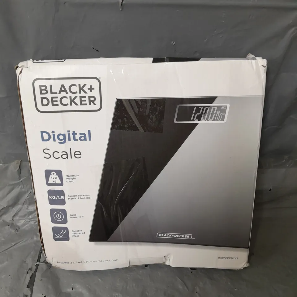 BOXED BLACK+DECKER DIGITAL SCALE