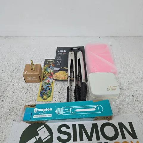 APPROXIMATELY 20 ASSORTED ITEMS INCLUDING CROMPTON LAMPS, ZARA HOME DOOR KNOBS AND A PAPERBLANKS BOOKMARK
