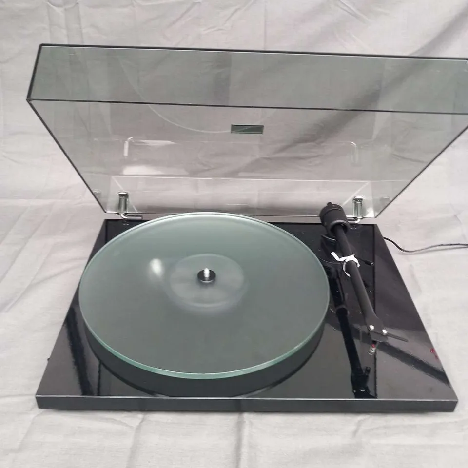 PROJECT T1 BT BLACK BLUETOOTH TURNTABLE