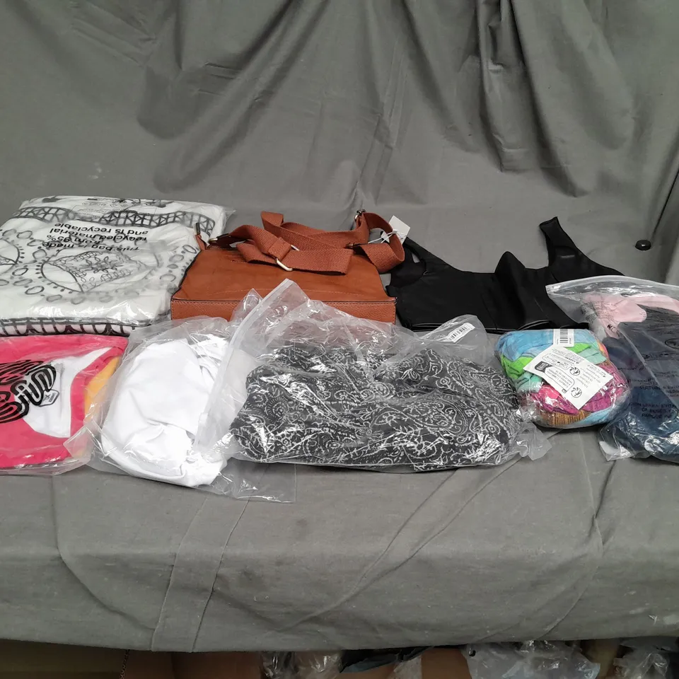 BOX OF APPROX 12 X ASSORTED ITEMS OF CLOTHING TO INCLUDE; BAG, SHIRTS, DRESS ETC 