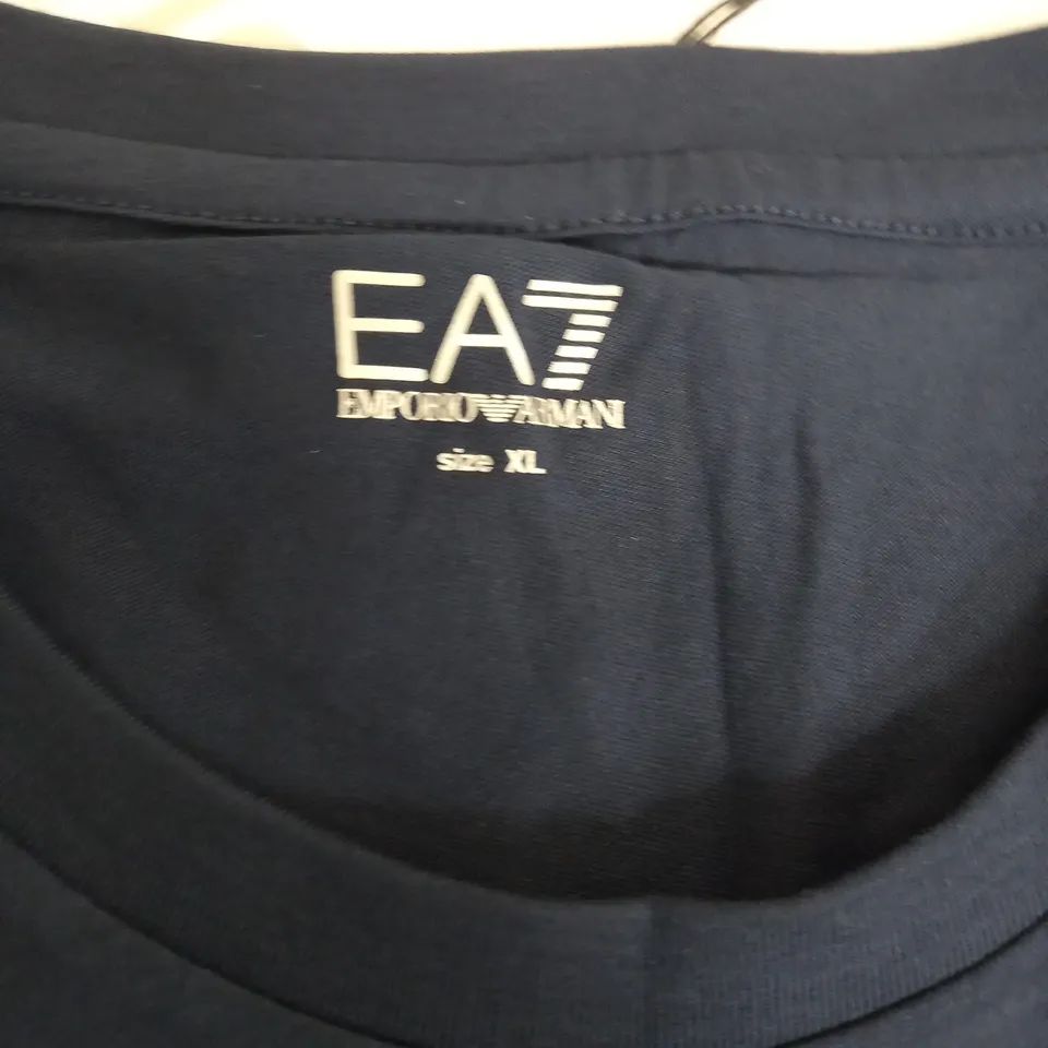 EMPORIO ARMANI BLUE/GOLD LOGO TSHIRT-XL