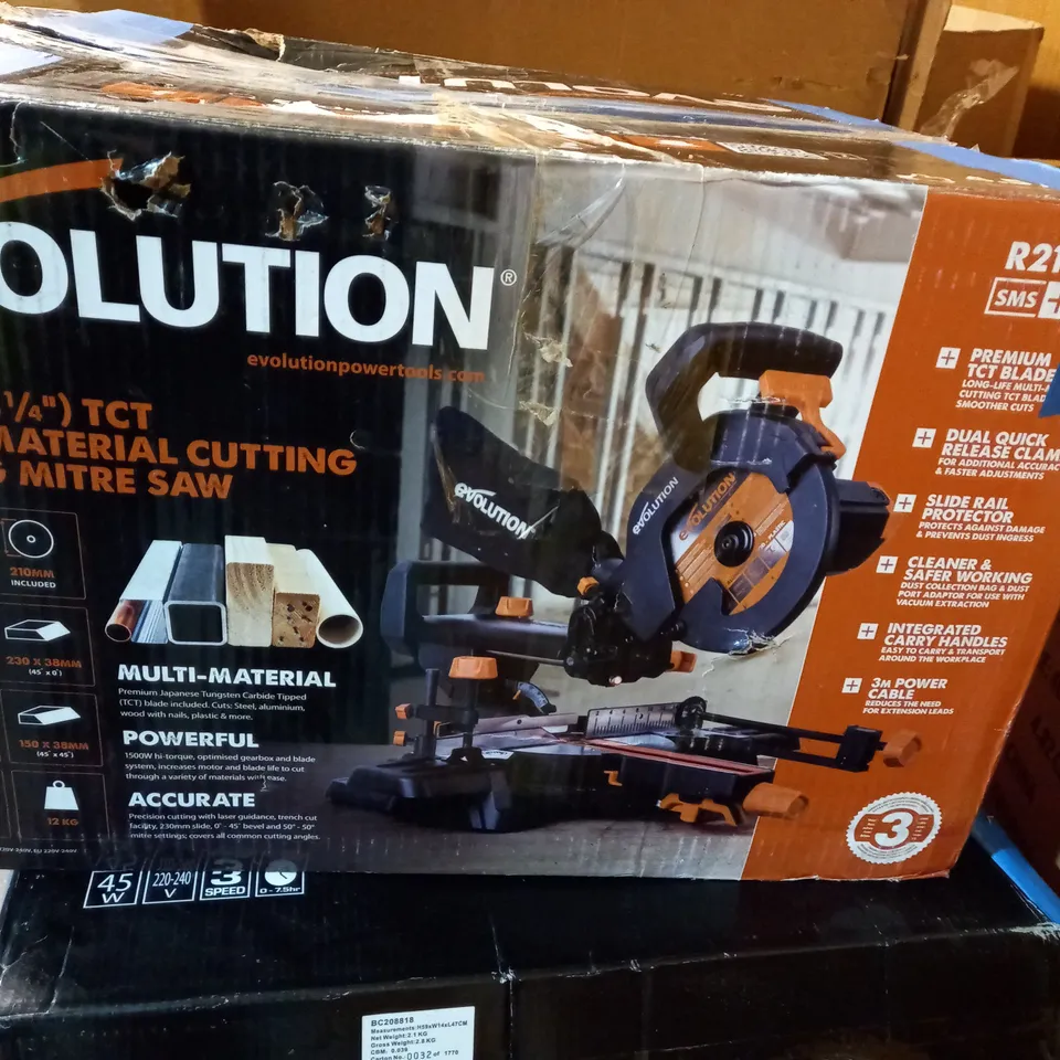 EVOLUTION POWER TOOLS R210SMS+ SLIDING MITRE SAW WITH MULTI-MATERIAL CUTTING, 45° BEVEL, 50° MITRE, 230MM SLIDE, 1500 W