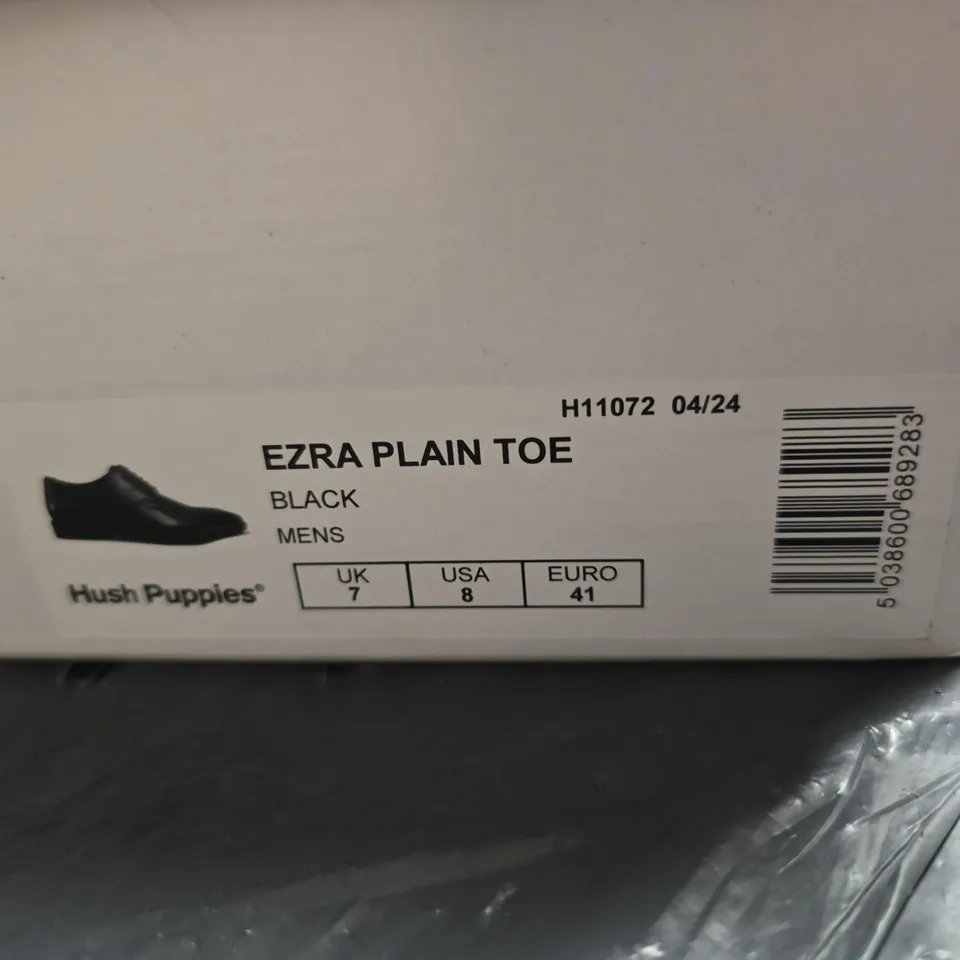 HUSH PUPPIES EZRA PLAIN TOE LEATHER SHOES – BLACK, UK 7 (US 8, EUR 41)