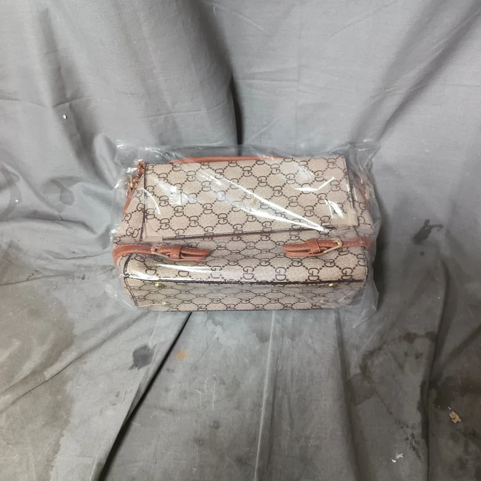 GD BEIGE MONOGRAM HANDBAG WITH TAN LEATHER TRIM 