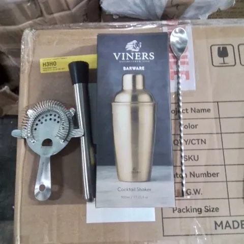 BOXED VINERS GOLD BARWARE COCKTAIL SHAKER